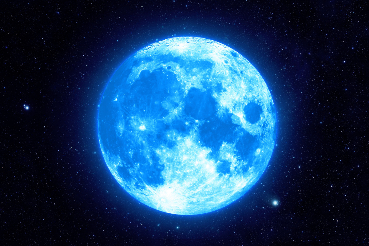 NiziU 4th Single「Blue Moon」SPECIAL SITE