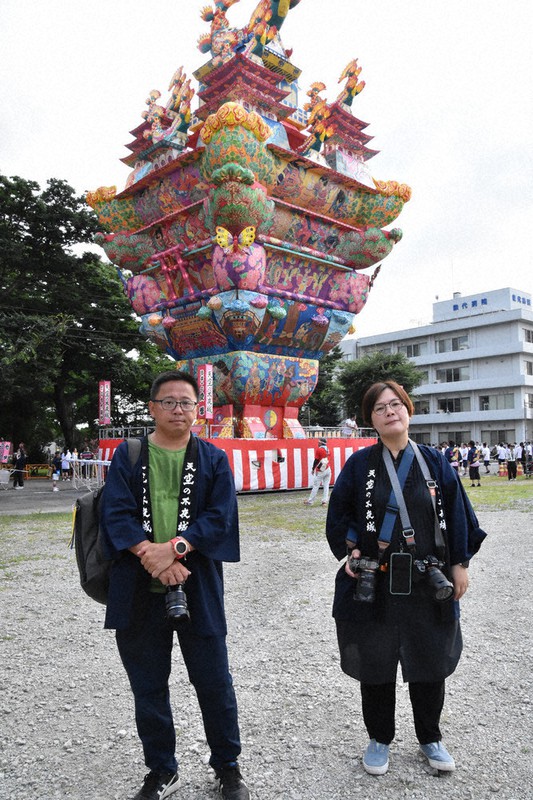 日本一の大灯籠が街を練り歩く！ バスケと木材の町・能代市の夏を彩る「天空の不夜城」 - Tabitek -タビテク-