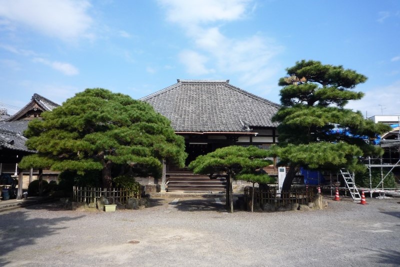 神戸市東灘区】ほぉーっ！「灘の酒蔵」と「ガラスの仮面」にそんな関係があったとは…。日本酒『紅天女』約四半世紀ぶりに復活販売 | 号外NET  神戸市灘区・東灘区