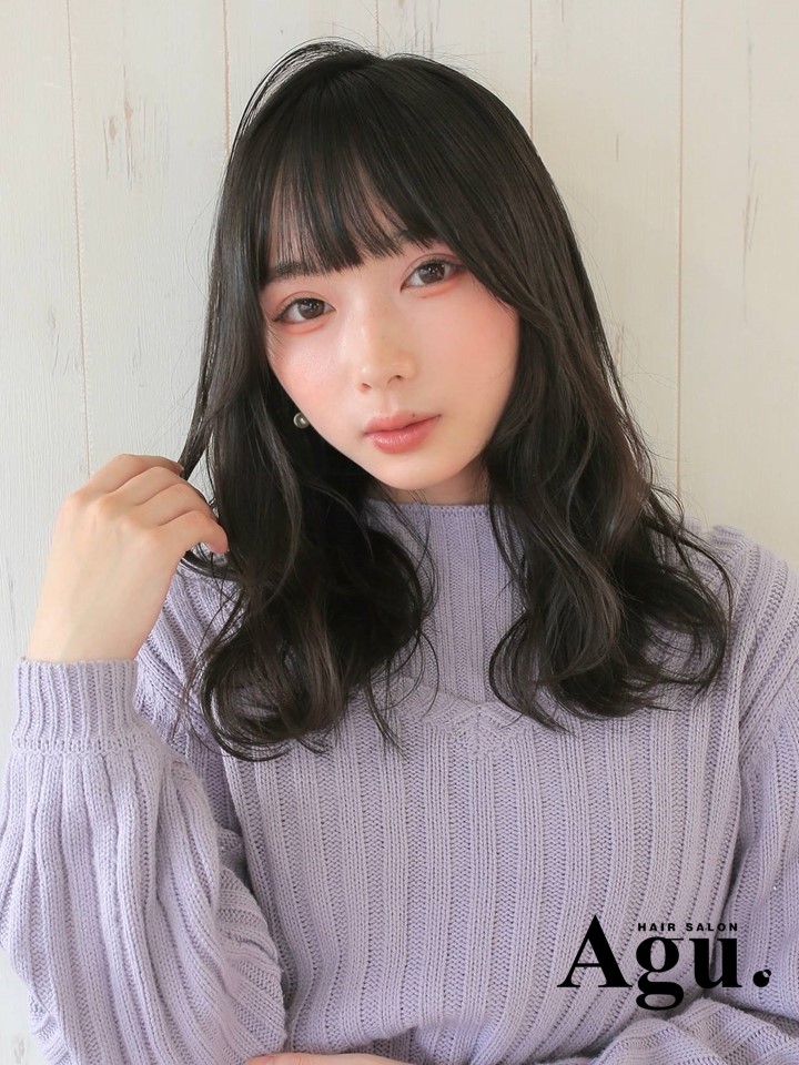 グラビア界のレジェンド鈴木ふみ奈がオイル眩しい艷ボディを披露 【写真4点】 |