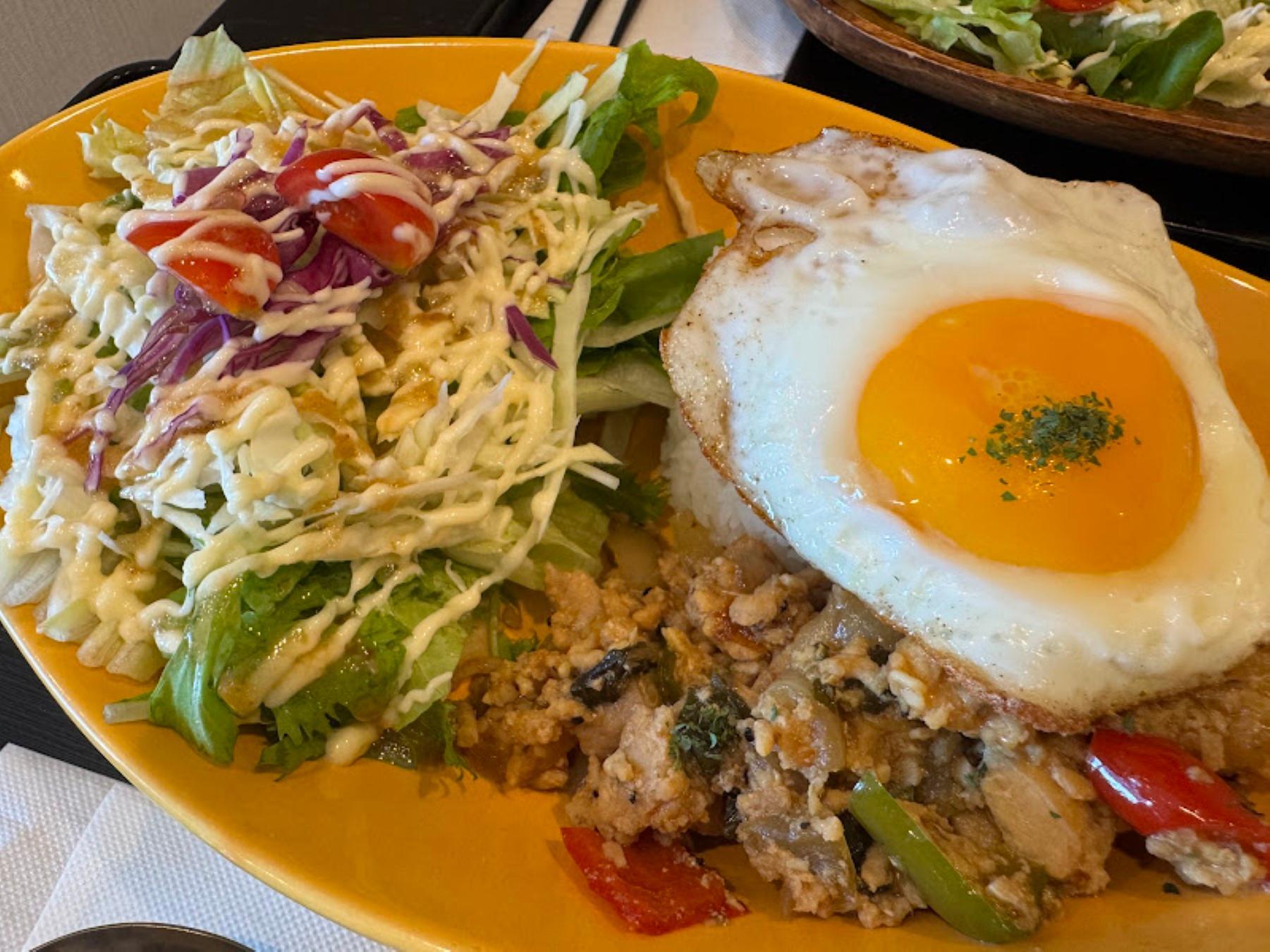 佐倉の隠れ家カフェでのんびりランチ♪ カフェ・イルピーノ - 美味しいものをちょっとだけ