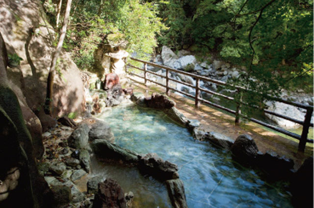 大阪で温泉を楽しもう！温泉地やスーパー銭湯、立ち寄り湯をご紹介！ | ゆこたび