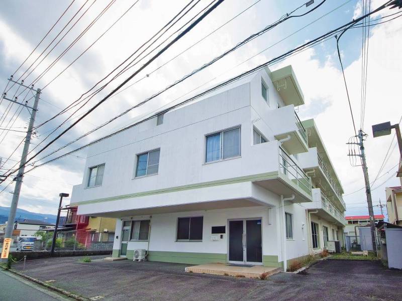 南足柄市塚原 藤和グリーンヒル南足柄分譲地内 眺めがよい5LDKの中古一戸建て住宅 | 不動産情報センター株式会社