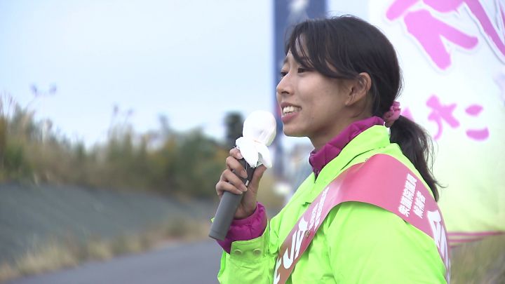 選挙スタッフ「女子高校生から“キャー!”」25歳女性が自民ベテランに挑み惜敗 若い世代にもたらした反響 |