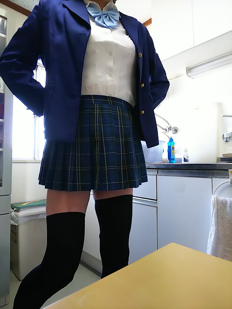 ノーブラ制服】調教がエスカレートしハメ撮りへ｜呼び出された生徒｜教師の特別授業〜中出し - XVIDEOS.COM