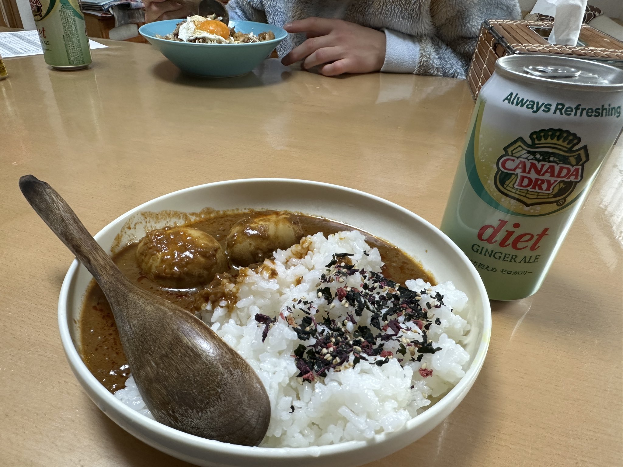 ✳︎ よも汁がお布団についても なーーーんにも思わない🧏🏻‍♀️ww