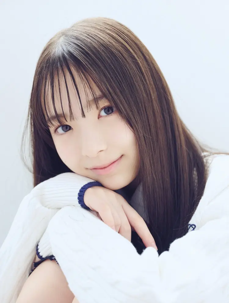 🍭 日向坂46 渡辺莉奈、14歳が透明感あふれる笑顔で魅せる！「これからも四期生の魅力をたくさんお伝えできるように頑張ります」『週刊少年チャンピオン』表紙＆巻頭登場