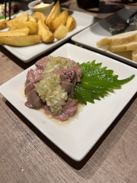 お疲れ様です🍻, すみいち大宮焼肉店です🐷🐄, 本日オススメするのは四川麻婆豆腐🌶🌶🌶✨,