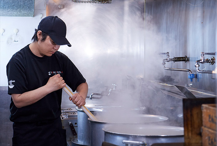 とんこつラーメン 七志の店舗一覧｜たまプラーザ・町田・青葉台・上大岡など