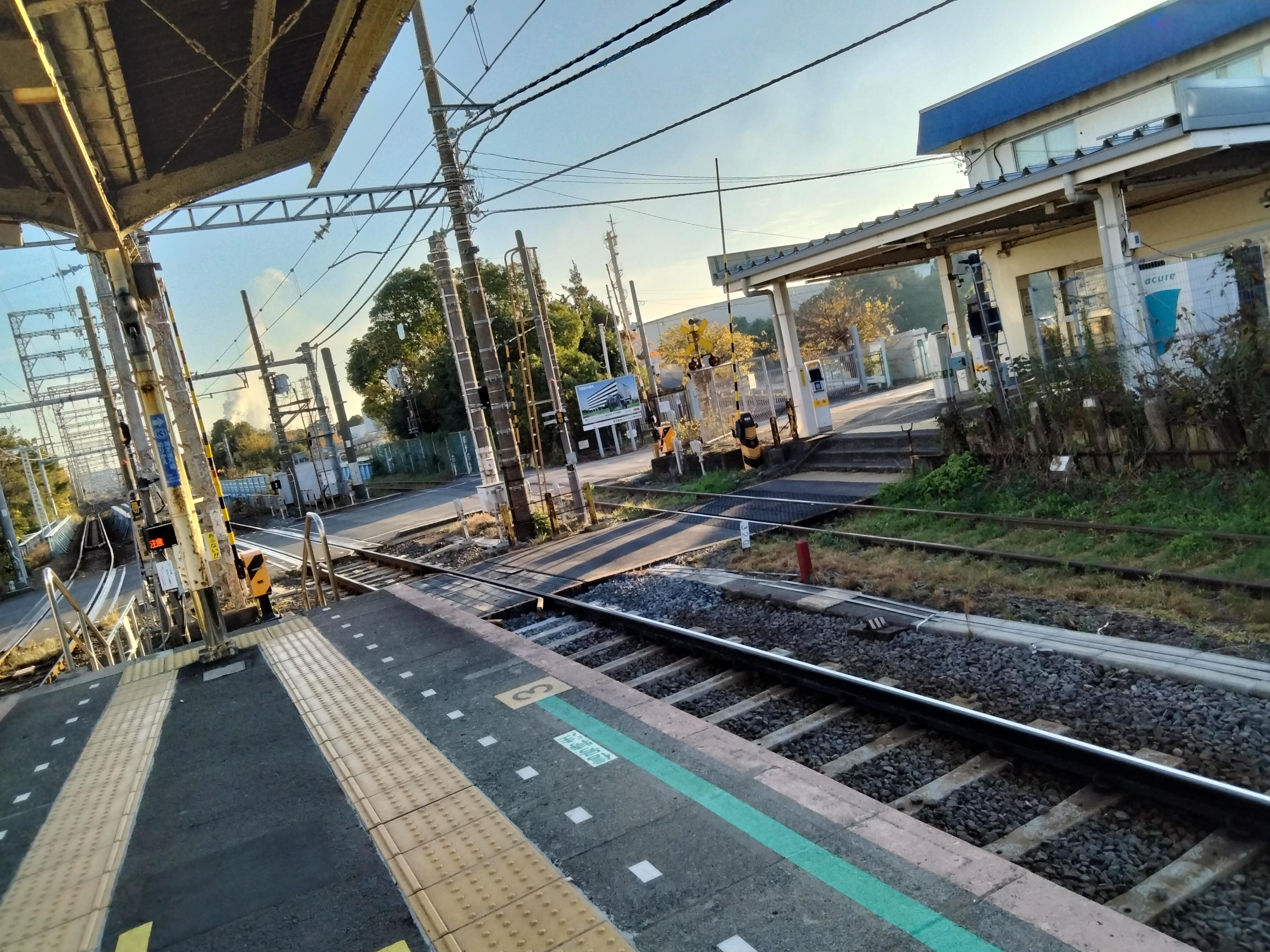 夏の海芝浦支線を行く | 鈍行列車一人旅