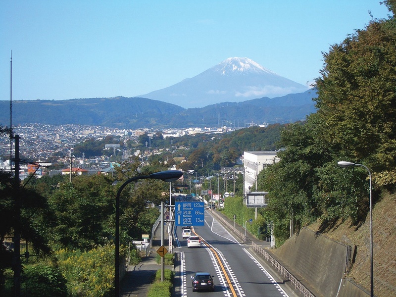 神奈川県伊勢原市・謎の施設に行ってみた（伊勢原市） - みうけんのヨコハマ原付紀行