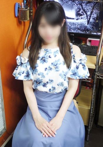 自然豊かな田舎町で出会った誰もがヒトメボレする天然美人 上原千佳 32歳 第2章 旦那が仕事中にこっそり上京しスケベ汁を撒き散らしながら絶頂を繰り返す