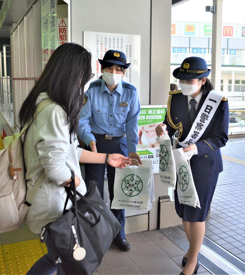 ピックアップ一覧 - ハプニング痴漢電車or全裸入室(船橋・西船橋/ホテヘル)｜風俗情報ビンビンウェブ