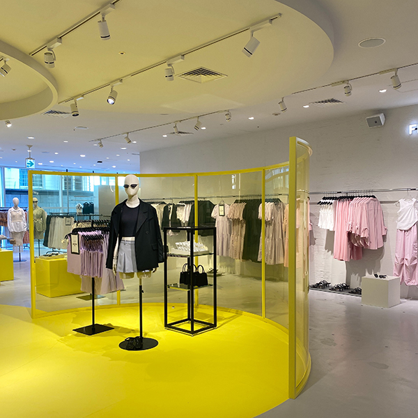 Ｈ＆Ｍ ＧＩＮＺＡ (銀座|ファッション専門店)