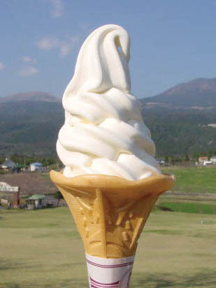 🍠🍠🍠 霧島神宮に行ったら 可愛いカフェ見つけた🤍