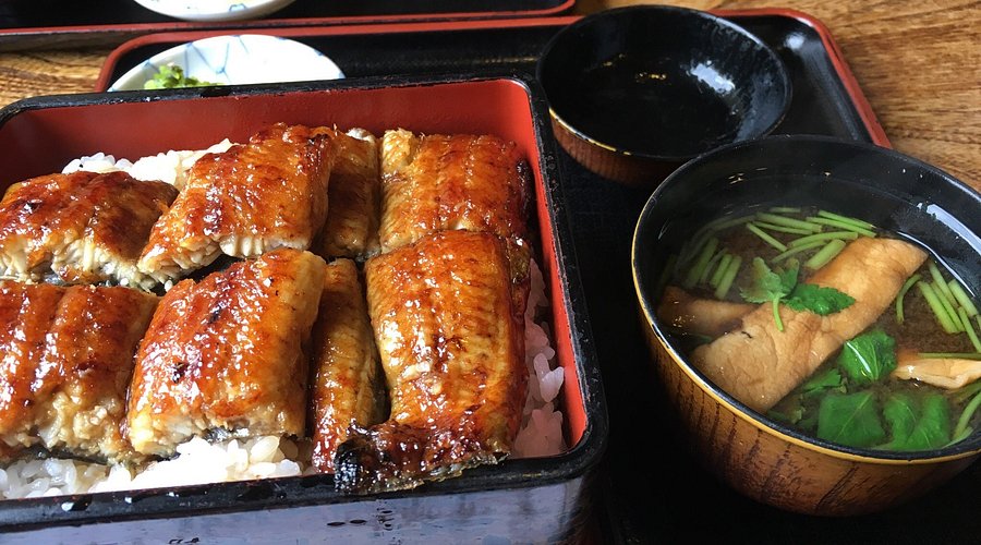 朝ラーあおもり】中央古川通り「めし屋 味孝」で食べる朝ラーメン＆焼き魚定食 - ハイボールマンは今日も呑む。