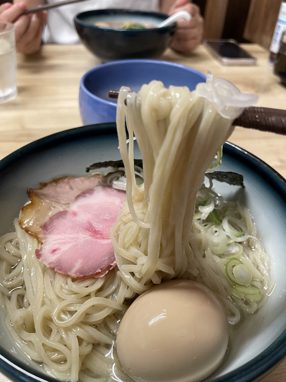 西川口の「麺処 有彩」にて醤油らぁめん、塩らぁめん : Dales Mivisのラーメン、一人飲みなど