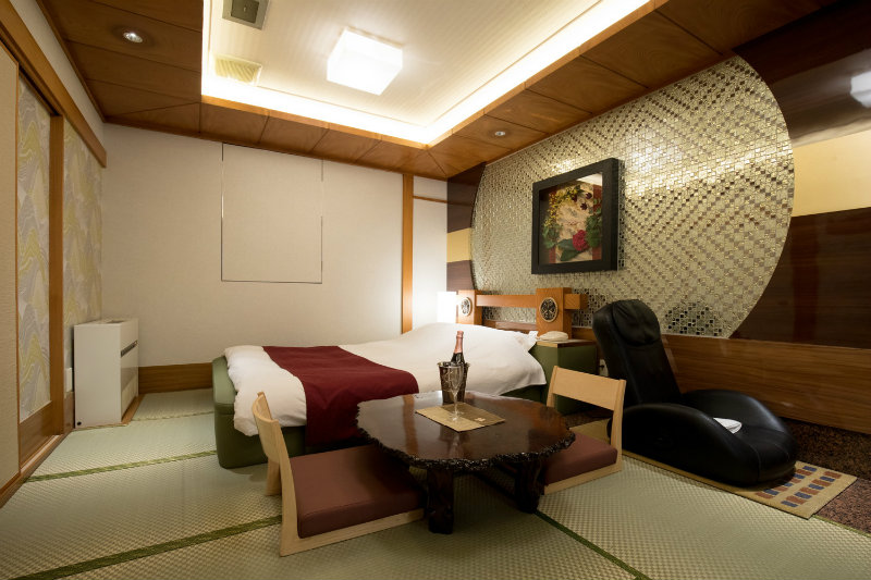 HOTEL Perrier 新宿・歌舞伎町 -